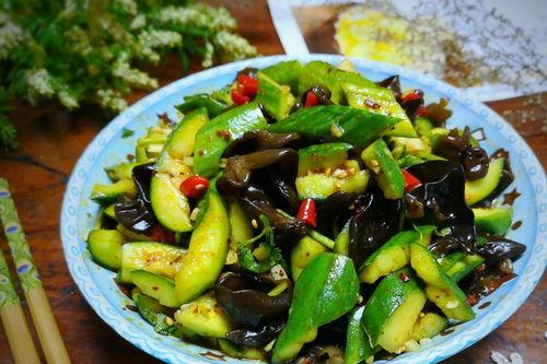 娱乐吃瓜酱风象星座,随性飘散的娱乐风向标，揭秘吃瓜群众的星座秘密